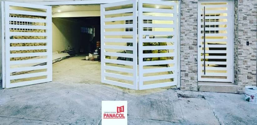 Puerta plegable PVC Panamá : Reddecon.